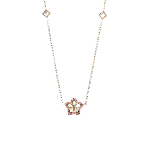 Collar flor rosa