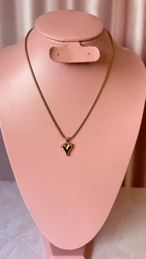 Collar corazón alargado Collar corazón alargado