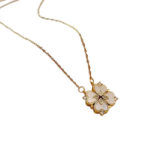 Collar 4 corazones blanco Collar 4 corazones blanco