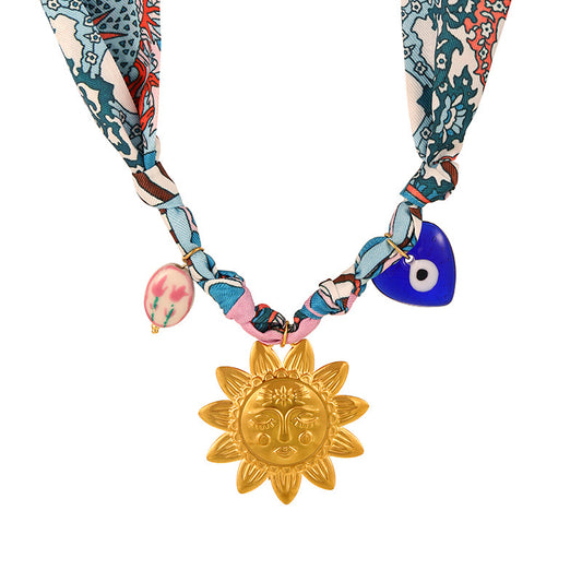 Collar pañoleta