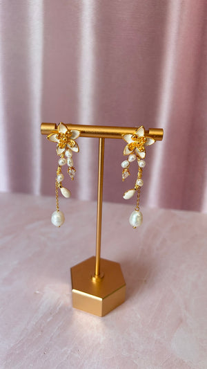 Arete flor perlas Arete flor perlas