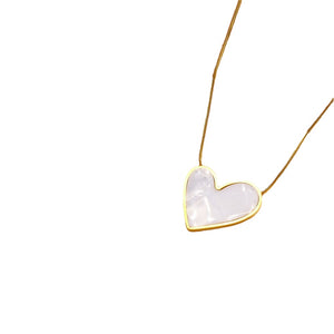 Collar corazón blanco Collar corazón blanco