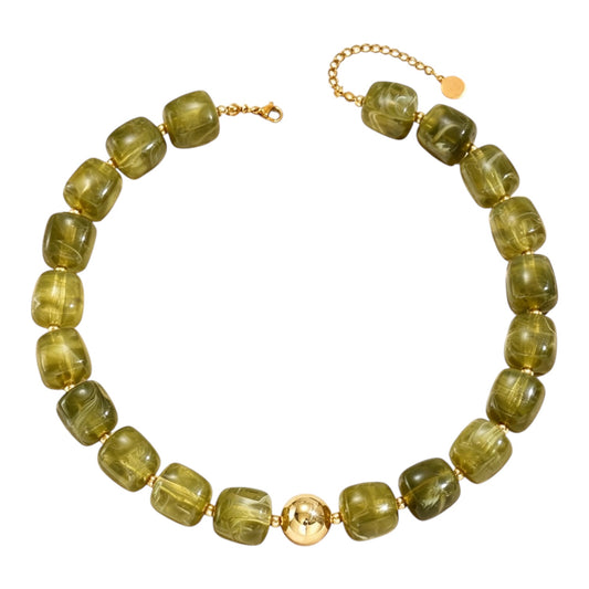 Collar cuentas y dorado
