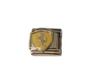Charm Ferrari dorado Charm Ferrari dorado