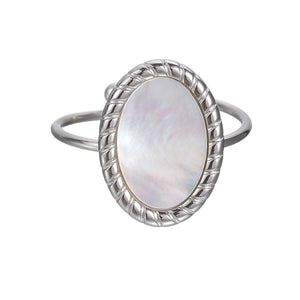Anillo oval plateado