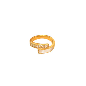 Anillo madre perla circonia