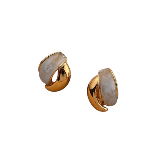 Arete nudo color