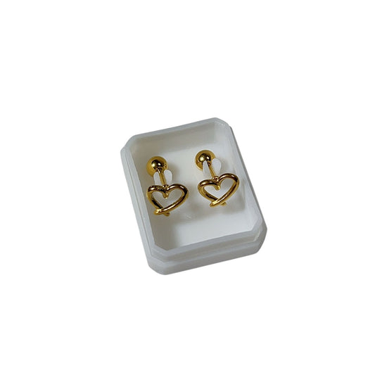 Piercing silueta corazón